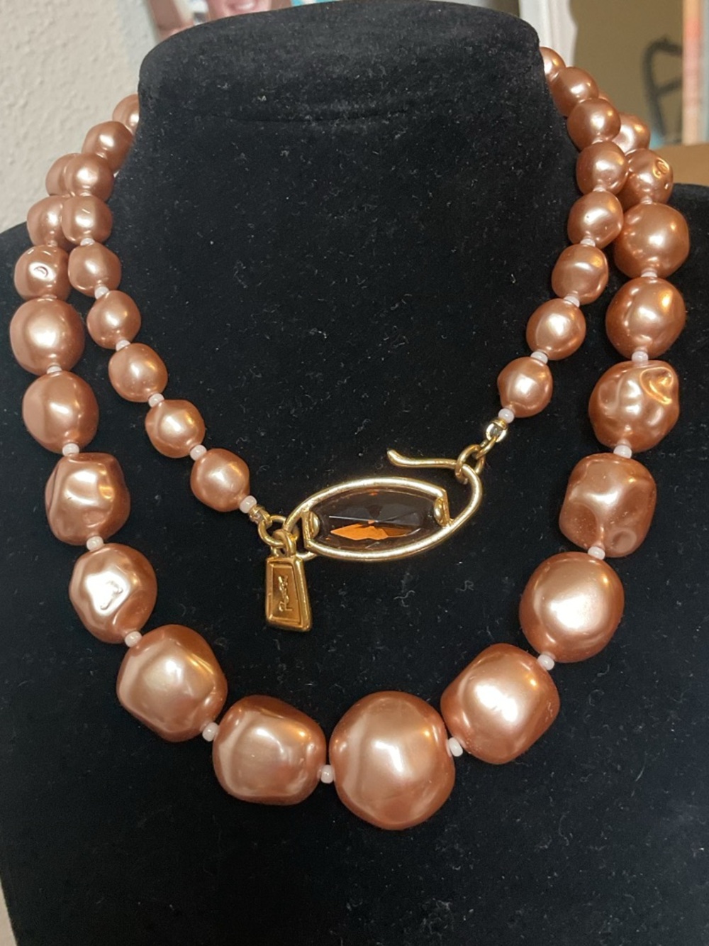 Vintage YSL Yves Saint Laurent Champagne Faux Pearl Graduated Bead Necklace 29” - Picture 2 of 14